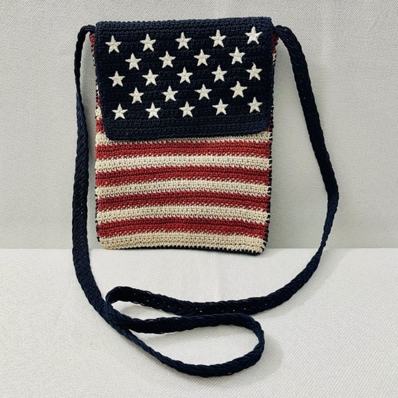 Carlos D'Santi Patriotic Woven Crossbody Red, White & Blue Bag July 4th America - Picture 1 of 9